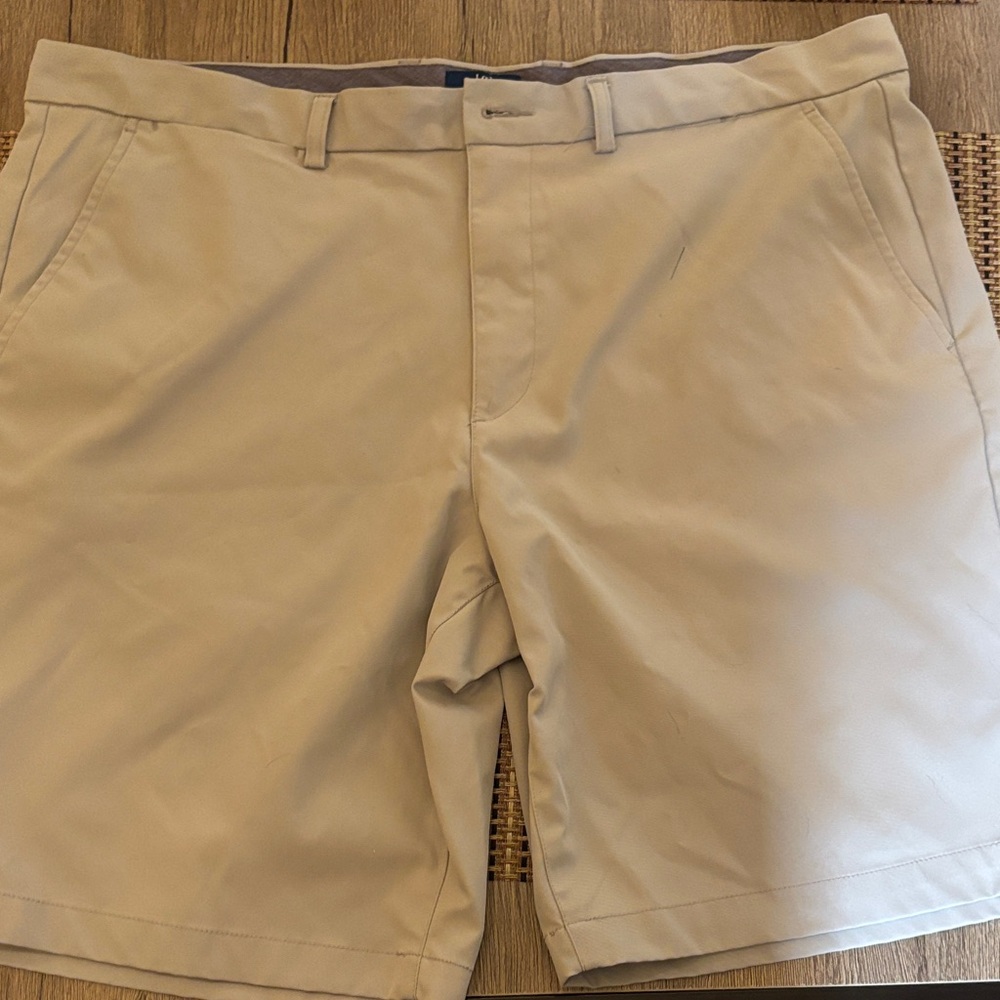Men's Tan Shorts